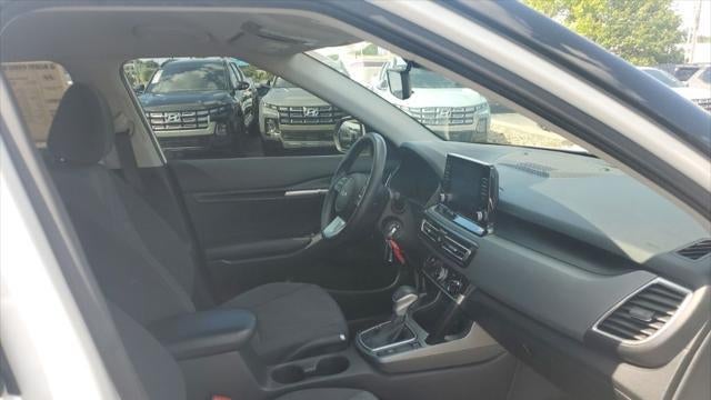 2023 Kia Seltos LX