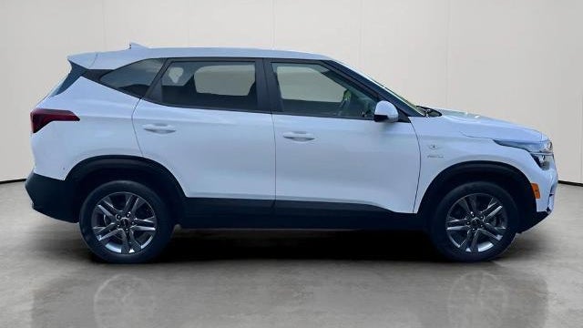 2023 Kia Seltos LX