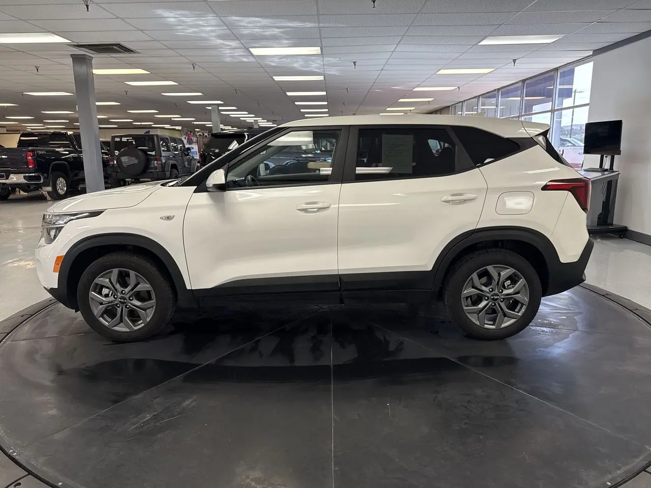 2026 Kia Seltos - $22,900