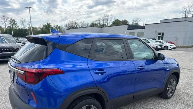2023 Kia Seltos LX