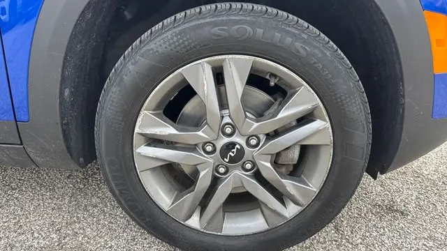 2023 Kia Seltos LX