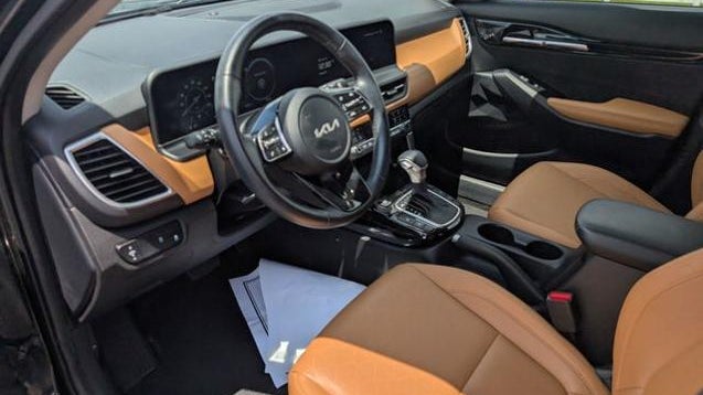 2024 Kia Seltos EX