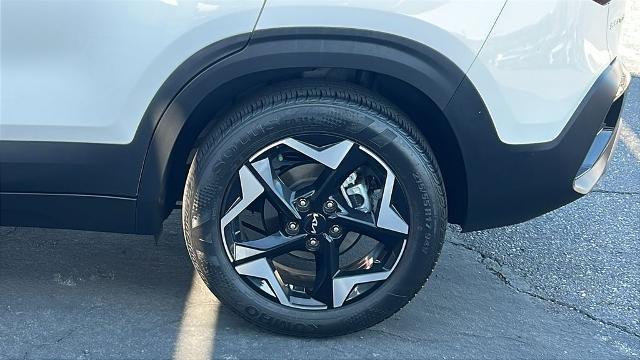 2025 Kia Seltos EX