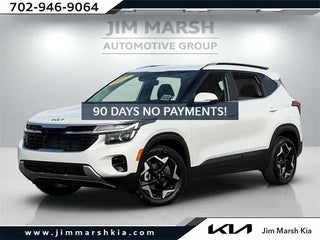 2025 Kia Seltos with Snow White Pearl Exterior