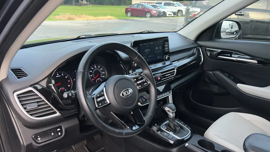 2021 Kia Seltos EX