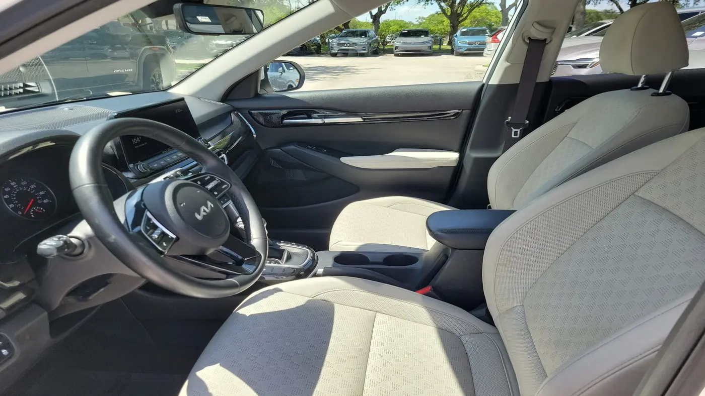 2022 Kia Seltos EX
