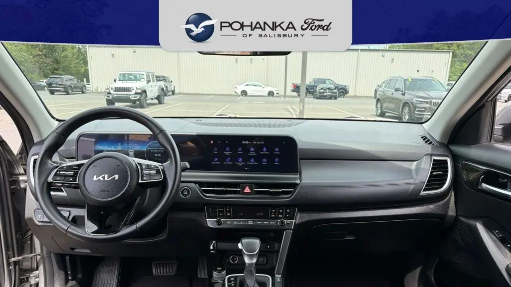 2024 Kia Seltos EX