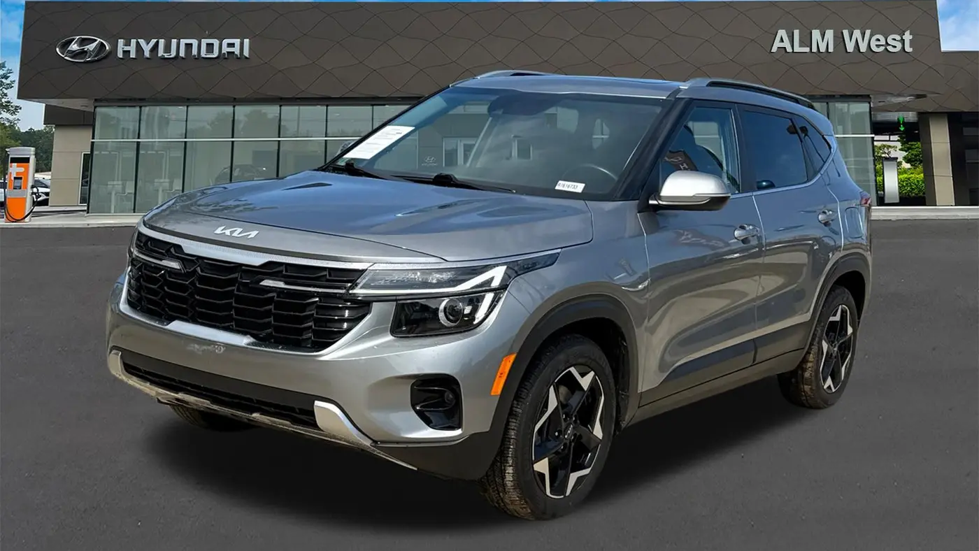 Preowned 2024 Kia Seltos EX for Sale