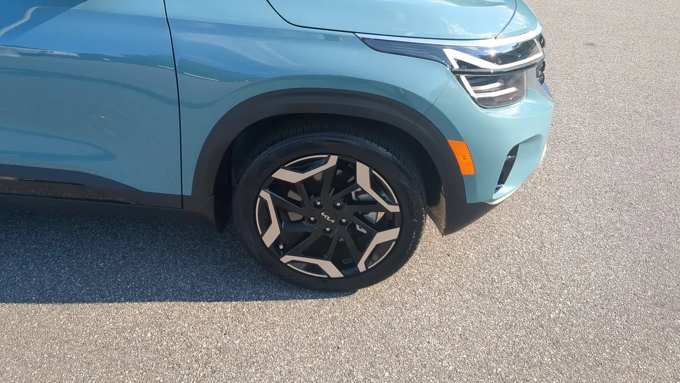 2024 Kia Seltos SX