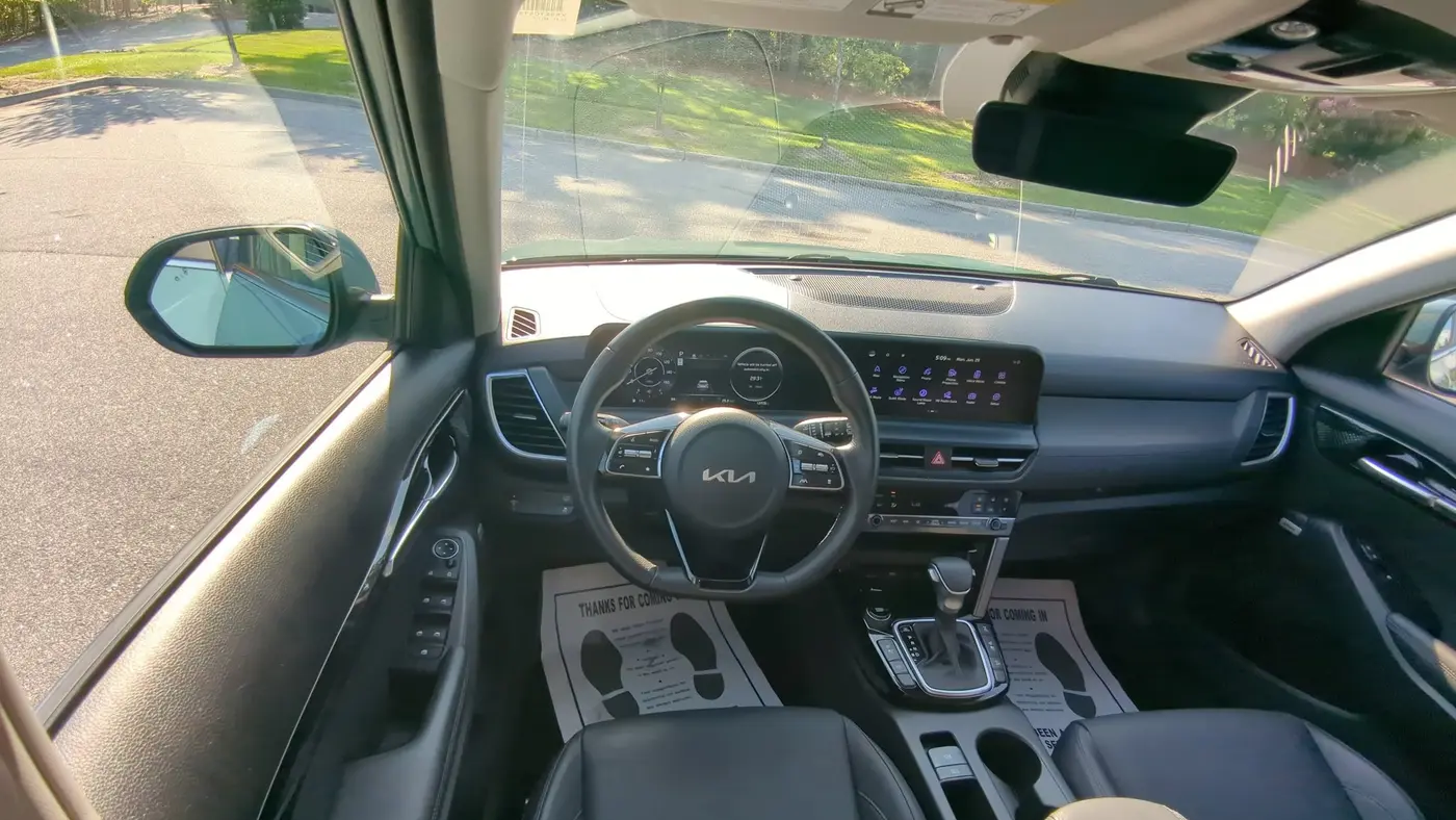 2024 Kia Seltos SX