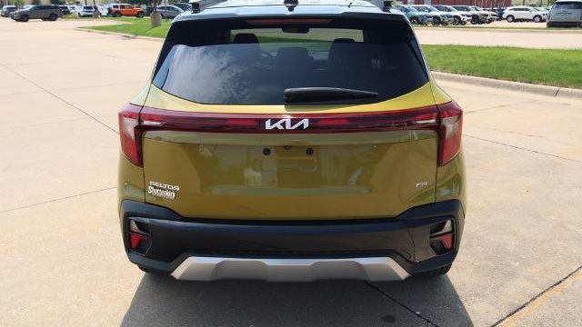 2024 Kia Seltos SX