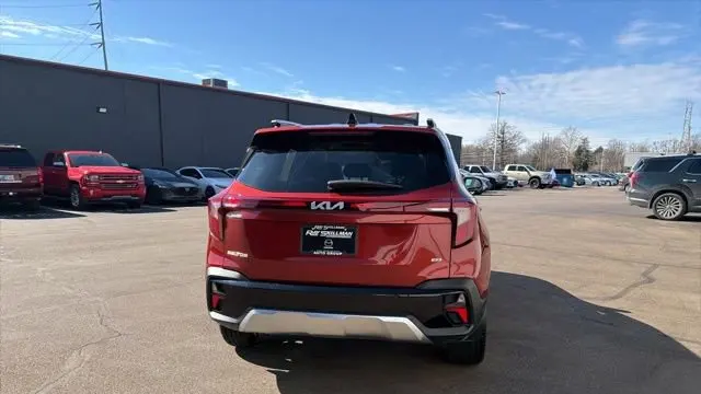 2025 Kia Seltos SX