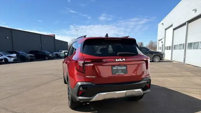 2025 Kia Seltos SX