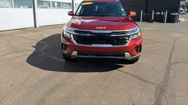 2025 Kia Seltos SX