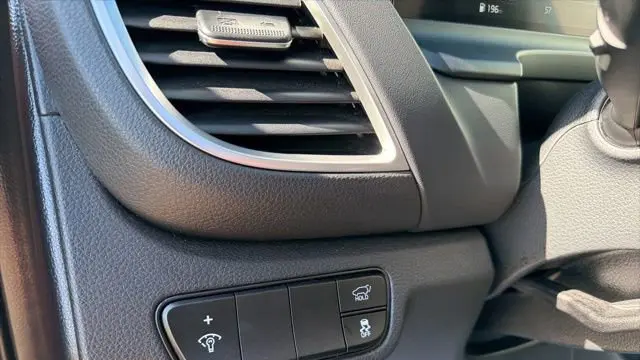 2025 Kia Seltos SX