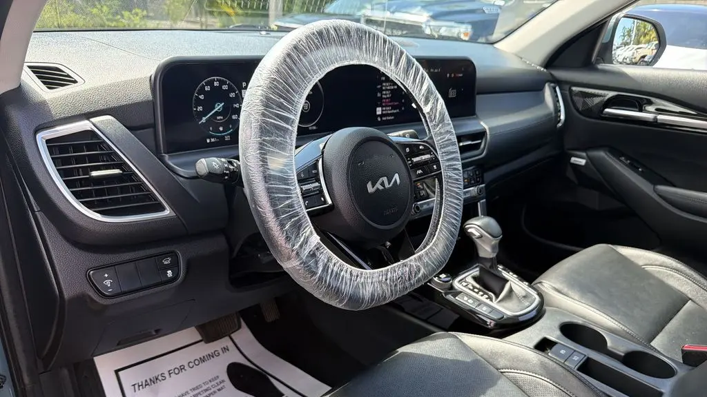 2024 Kia Seltos SX