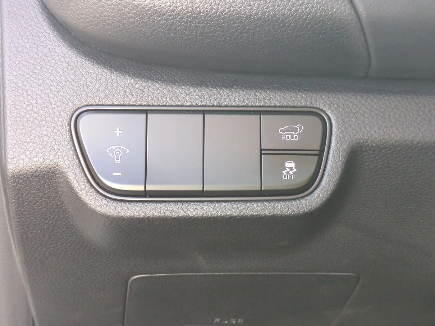 2025 Kia Seltos - $26,000