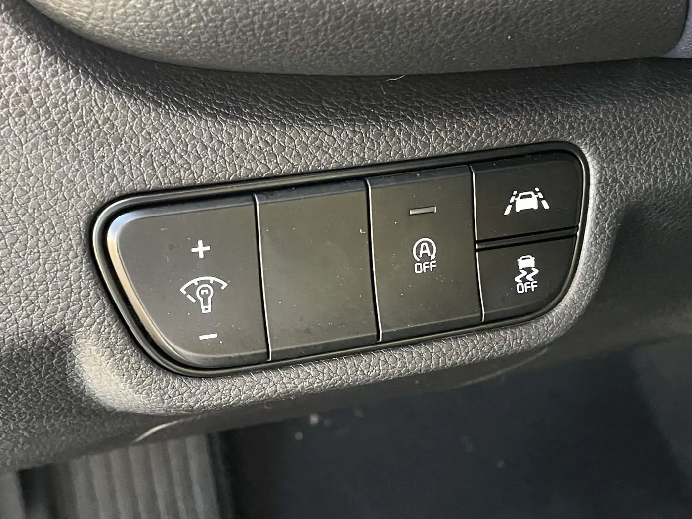 2023 Kia Seltos - $19,275