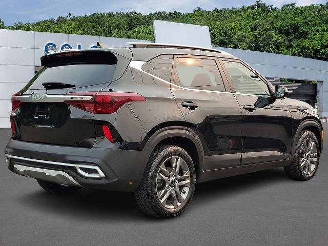 2022 Kia Seltos - $18,299