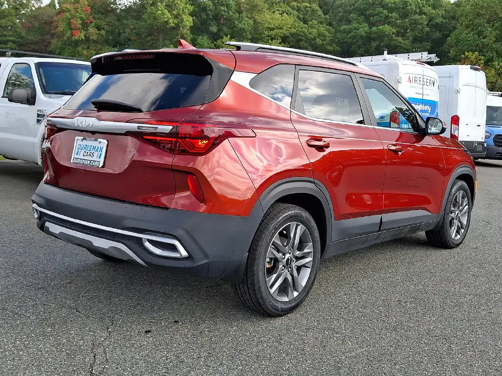 2023 Kia Seltos - $19,700