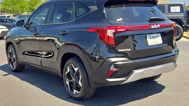 2025 Kia Seltos S