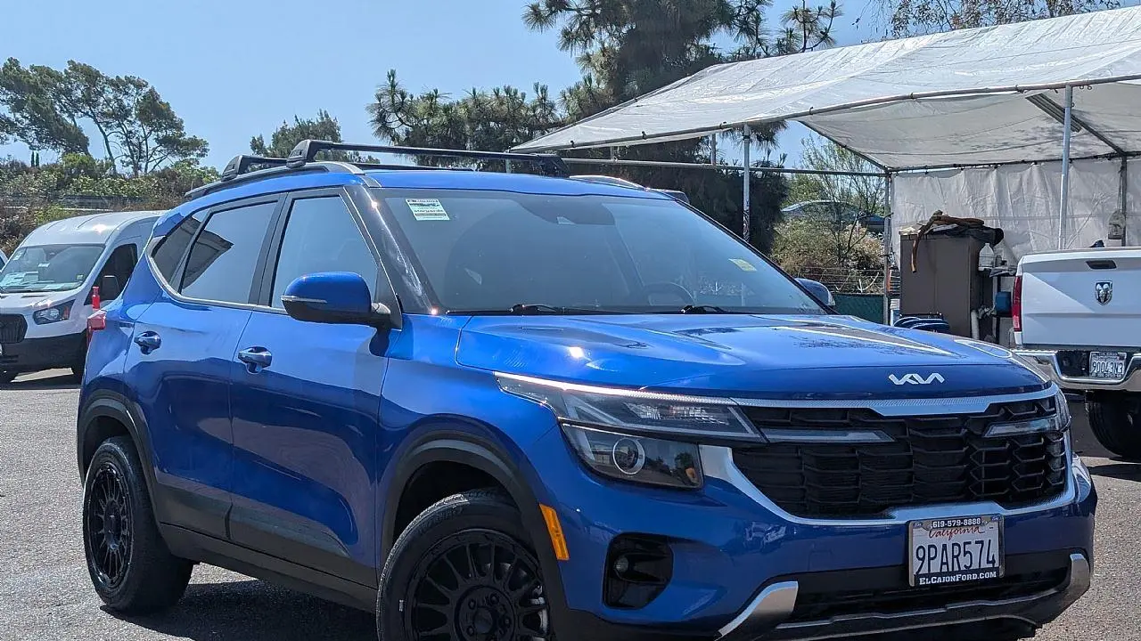 2025 Kia Seltos S
