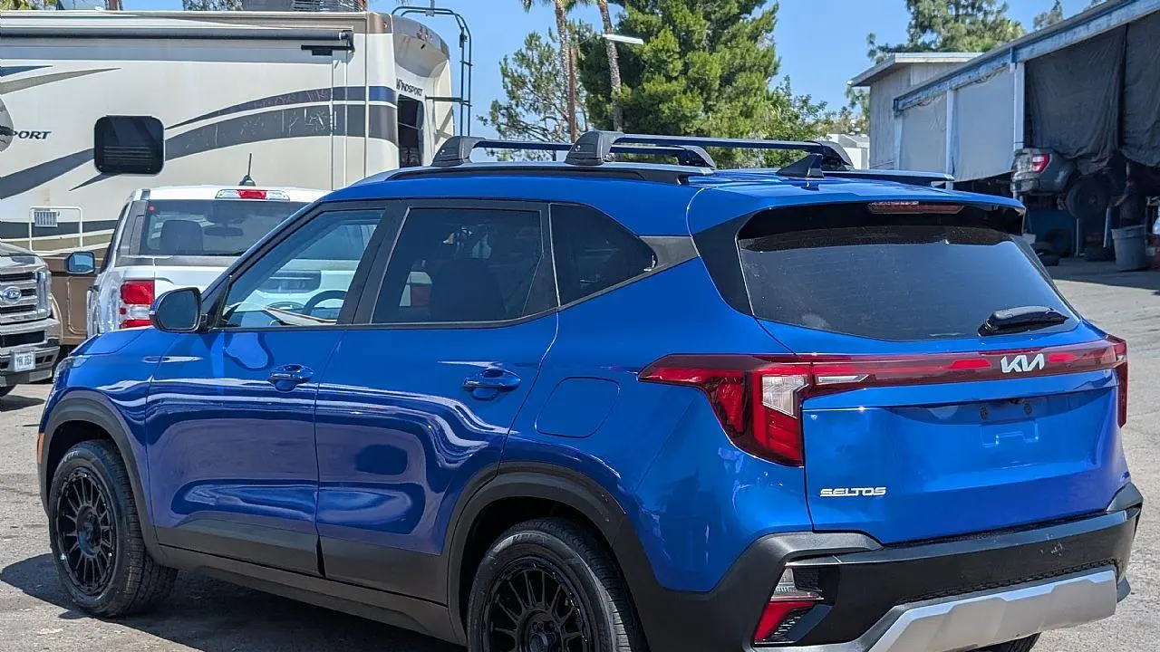 2025 Kia Seltos S