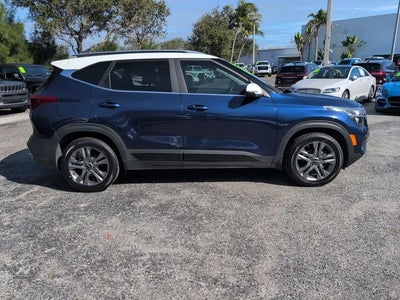 2023 Kia Seltos S 4DR SUV