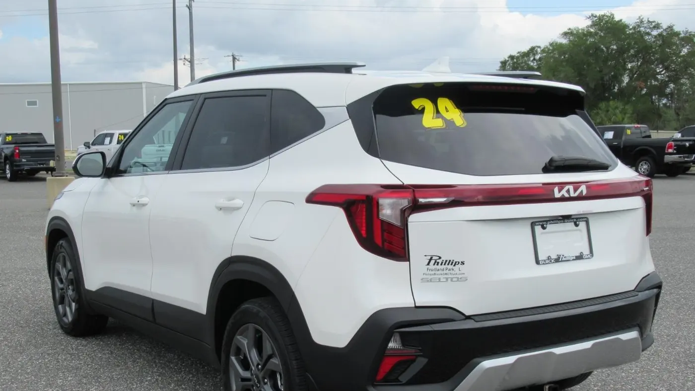 2024 Kia Seltos S