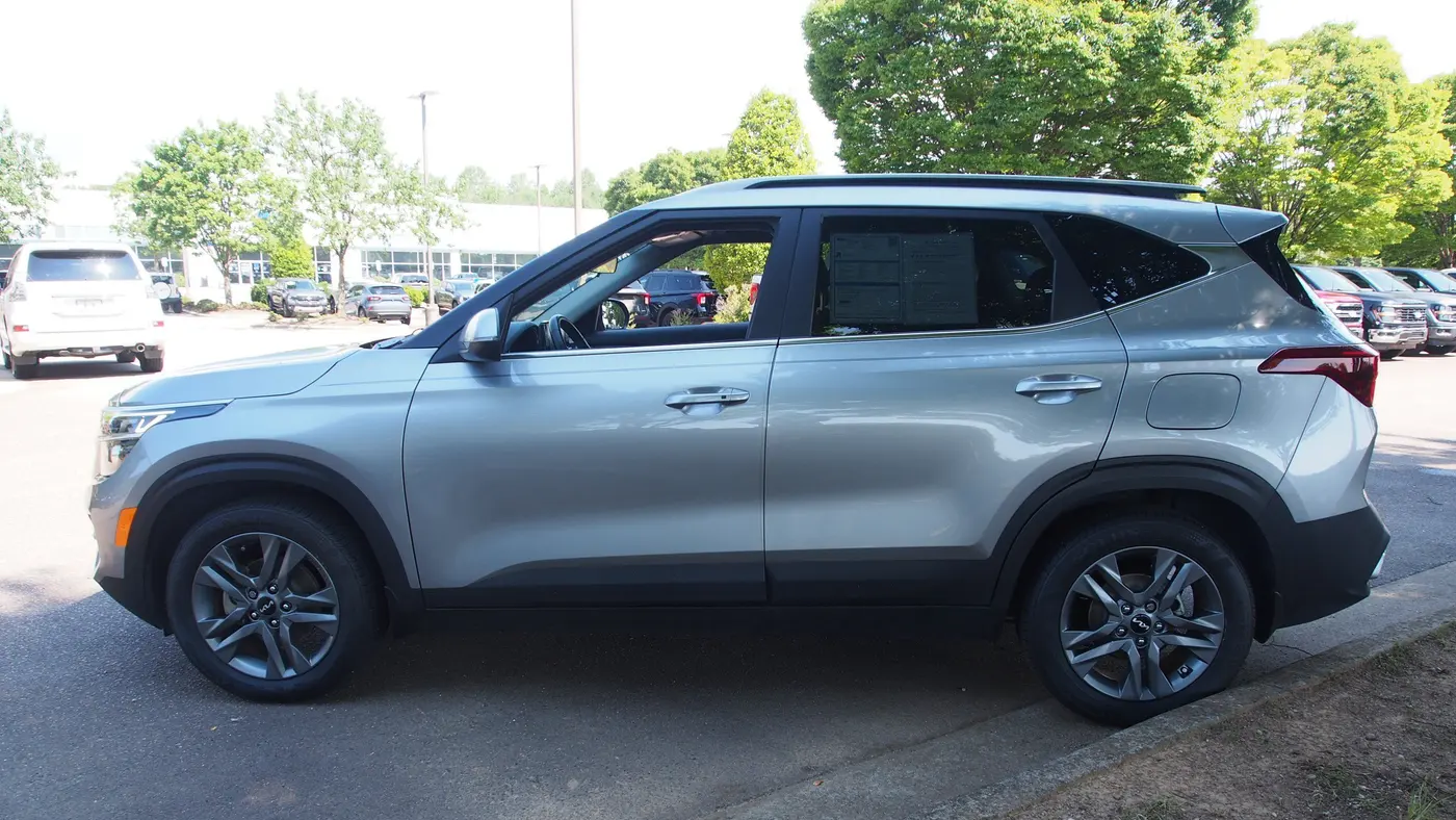 2023 Kia Seltos S