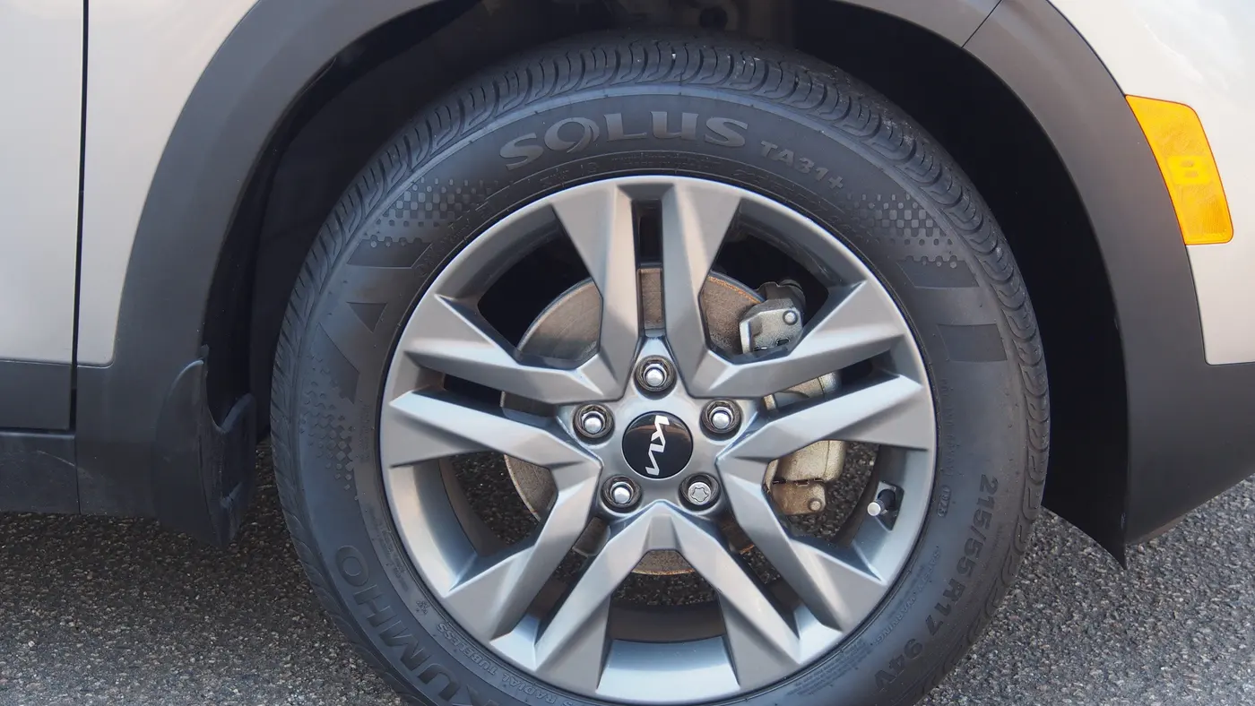 2023 Kia Seltos S