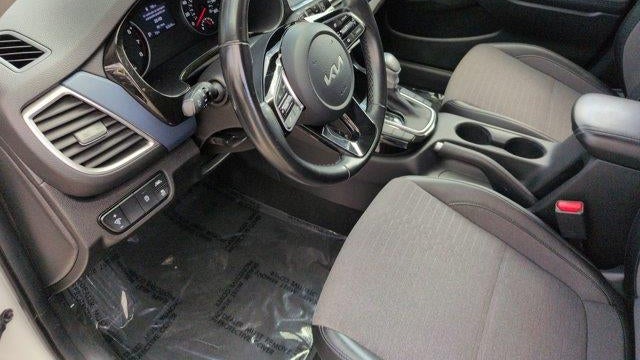 2023 Kia Seltos S