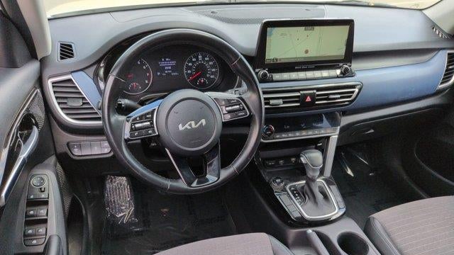 2023 Kia Seltos S