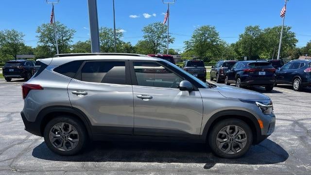 2024 Kia Seltos S