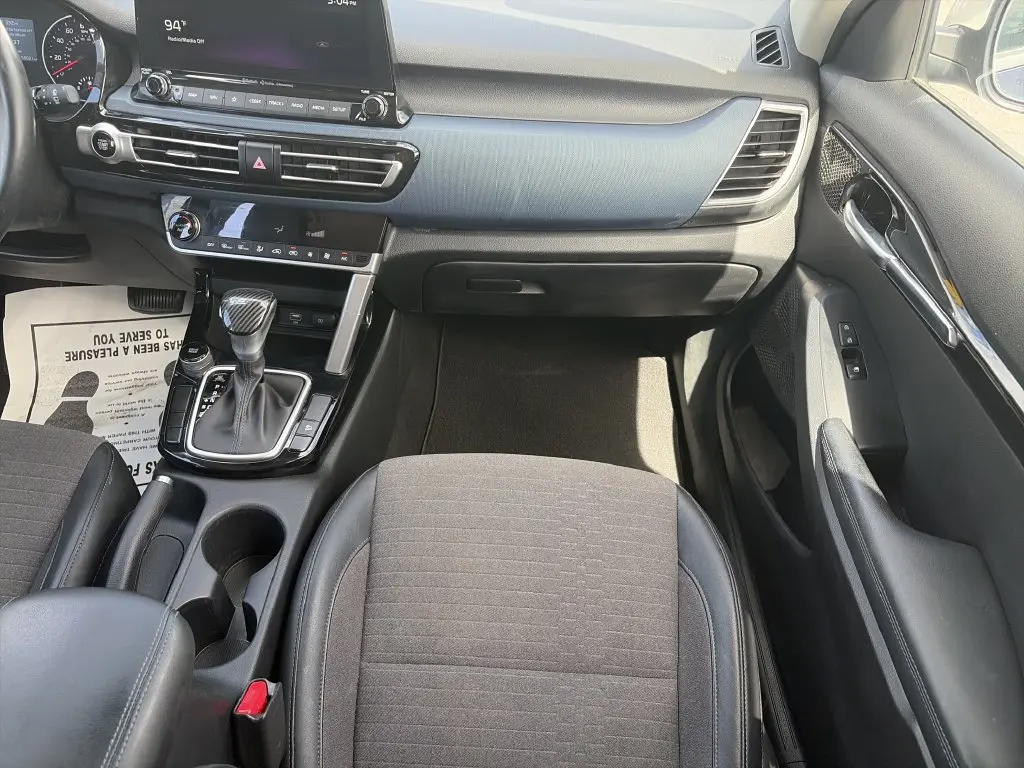 2022 Kia Seltos - $17,550