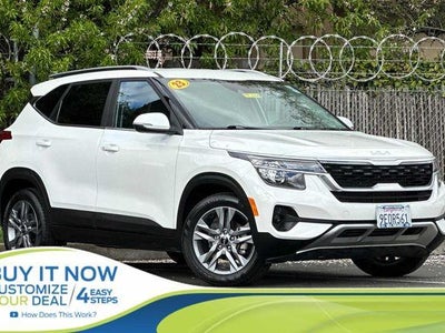 2023 Kia Seltos S 4DR SUV