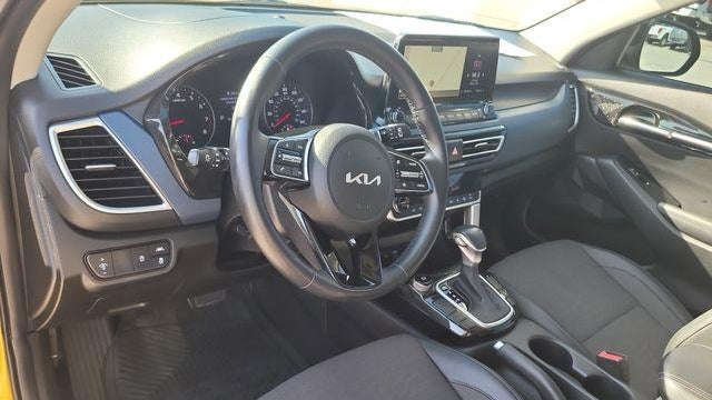 2023 Kia Seltos S