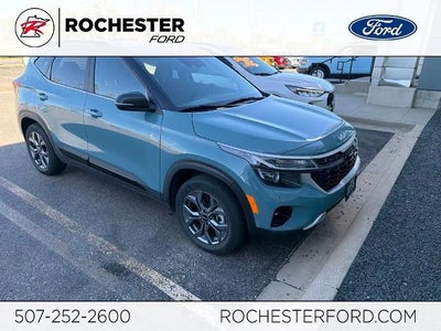 Photo of a 2024 Kia Seltos AWD S 4DR SUV for sale