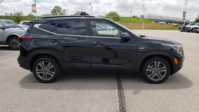 2023 Kia Seltos S