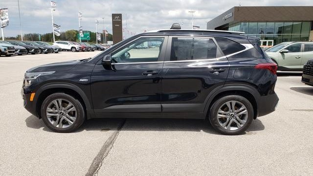 2023 Kia Seltos S