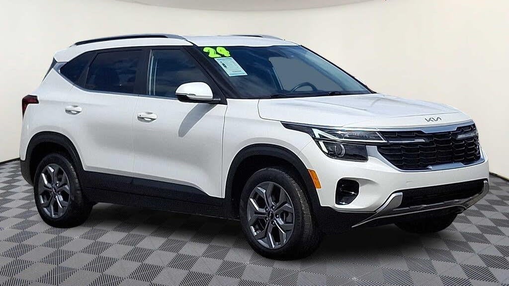 Preowned 2024 Kia Seltos S for Sale
