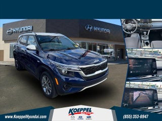 2023 Kia Seltos with Dark Ocean Blue/White Roof Exterior