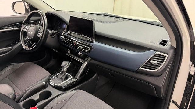 2022 Kia Seltos S