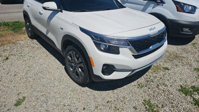 2023 Kia Seltos S