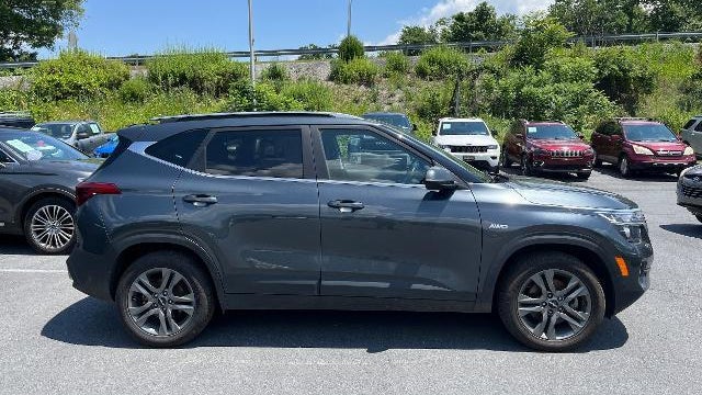 2023 Kia Seltos S