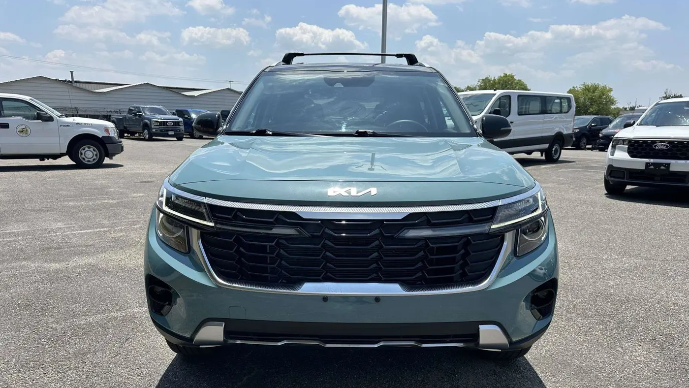 2025 Kia Seltos S