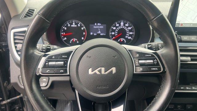 2022 Kia Seltos S
