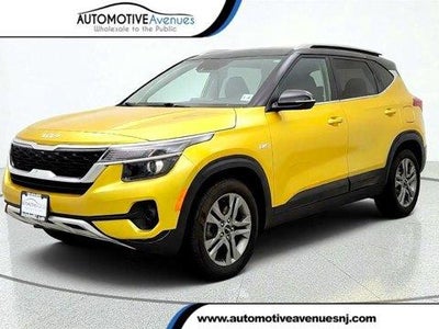2023 Kia Seltos AWD S 4DR SUV