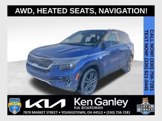 2023 Kia Seltos with Neptune Blue Exterior