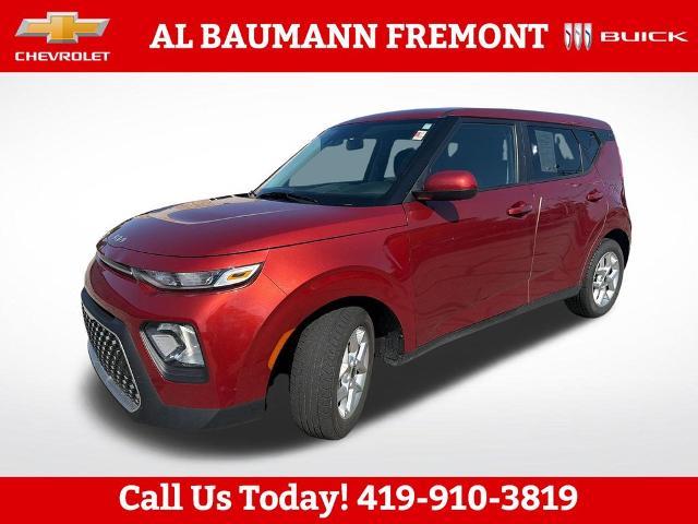 2022 Kia Soul LX — photo 1 of 12